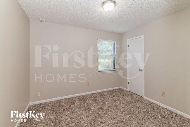 Building Photo - 3880 Winter Berry Rd