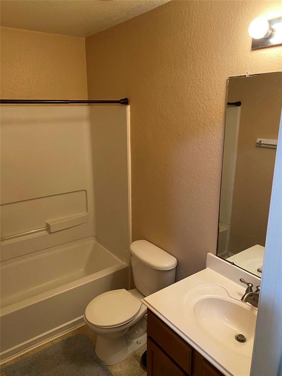 Building Photo - 12547 Aarons Way Dr