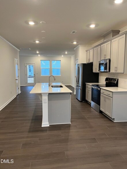 Building Photo - 2305 Oakwood Mdws Ct