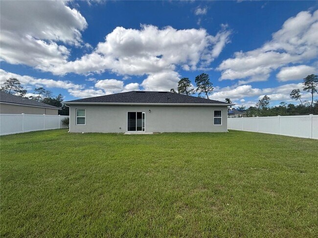 Building Photo - 15441 SW 22nd Court Rd