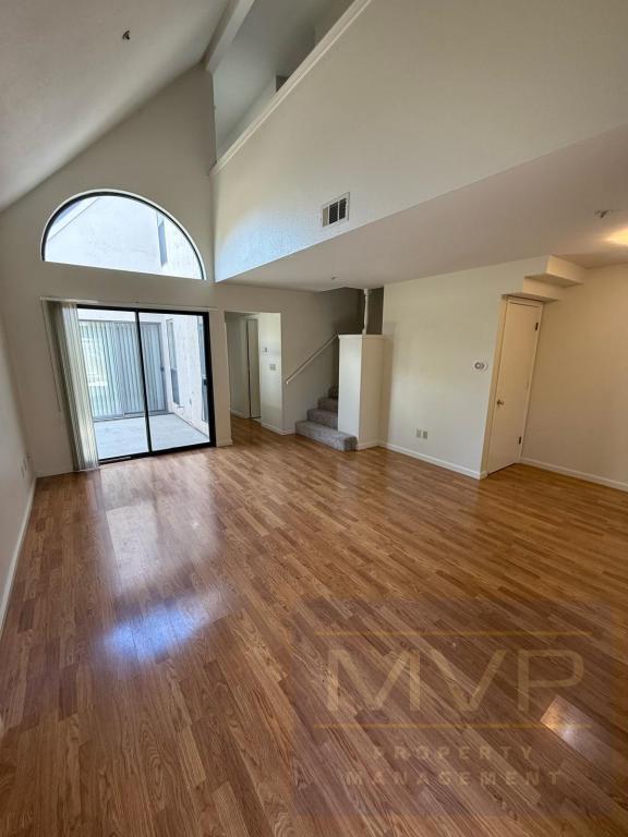 Primary Photo - 411 N 1st Ave
