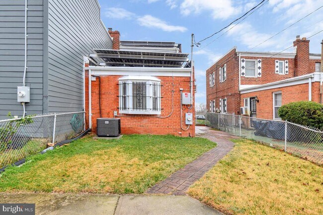 Building Photo - 121 Anacostia Ave NE