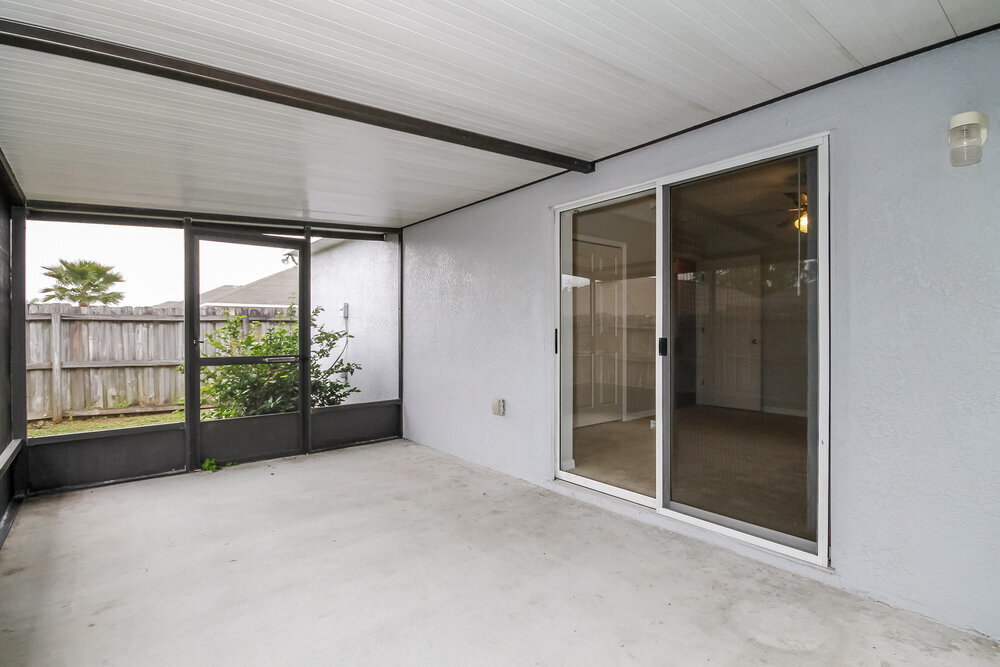 Building Photo - 30319 Birdhouse Dr