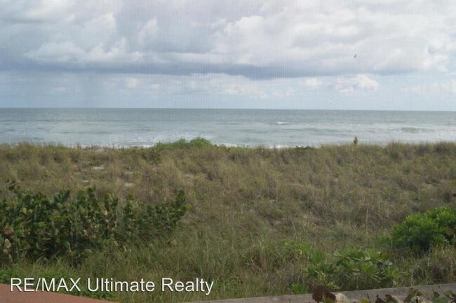 Building Photo - 1555 NE Ocean Blvd