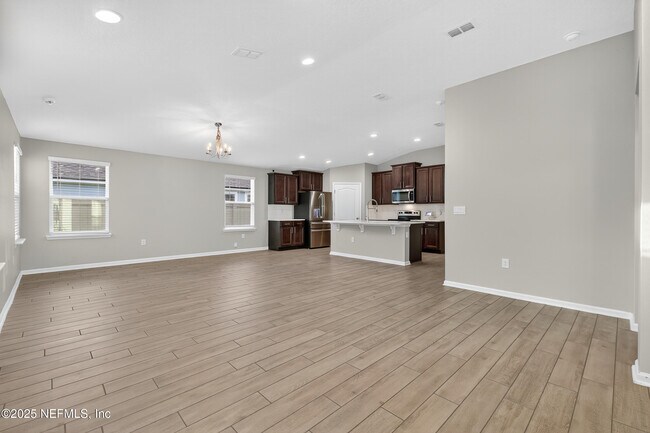 Building Photo - 66108 Edgewater Dr