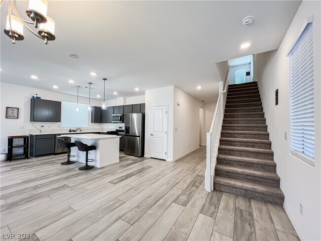 Building Photo - 5724 Avondale Rise Wy