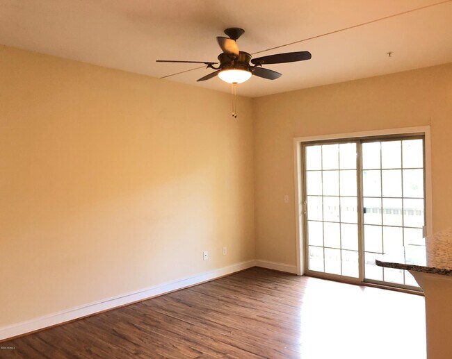 Building Photo - 119 Covil Ave