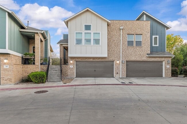 Building Photo - 317 Bridgeford Dr