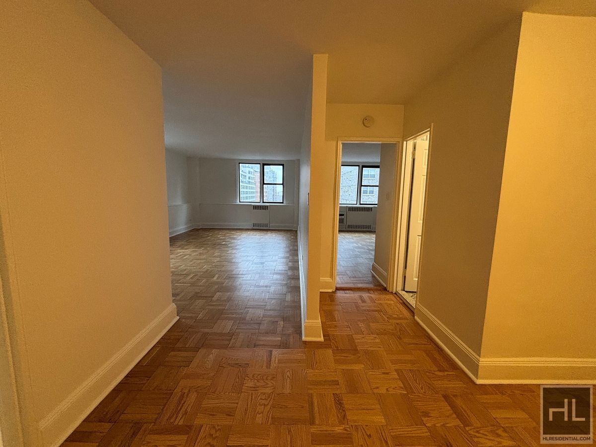 Building Photo - East 79th Street