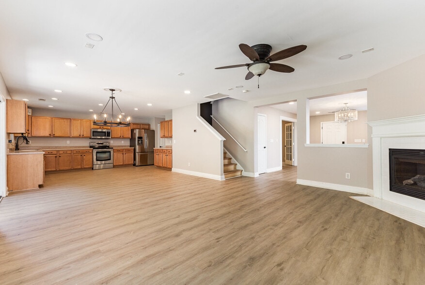 Building Photo - 14014 Pinyon Pine Ln