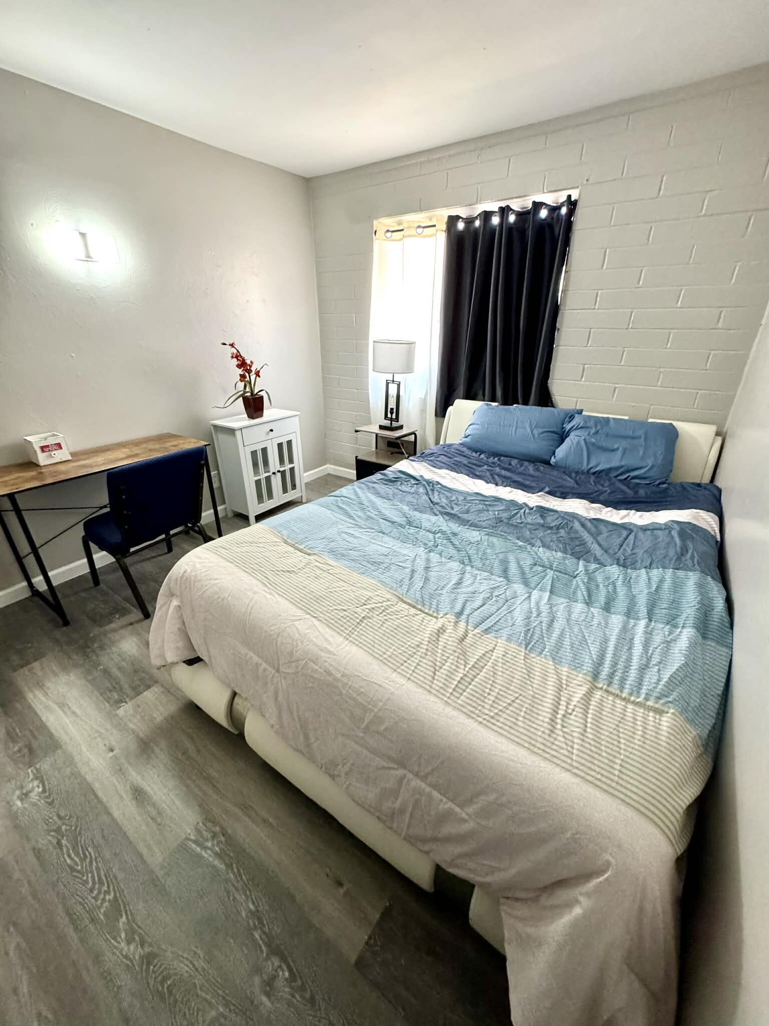 Building Photo - 6864 E Mary Dr