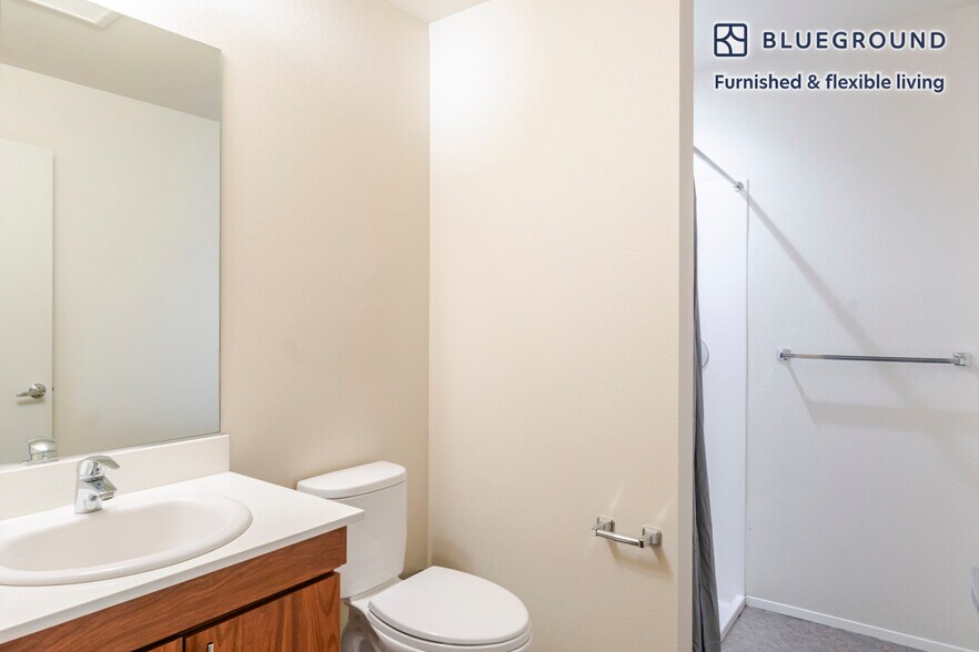 Building Photo - 4302 7th Ave NE