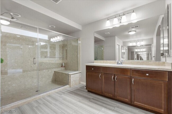 Building Photo - 716 Eros Ct