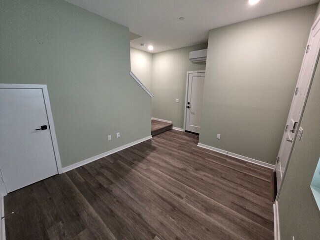 Building Photo - Beautiful 2 bed 2 bath Condo in Covina