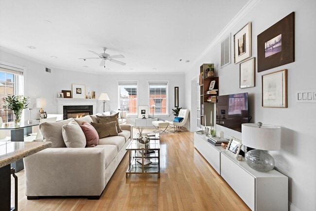 Building Photo - 99 PARK Ave