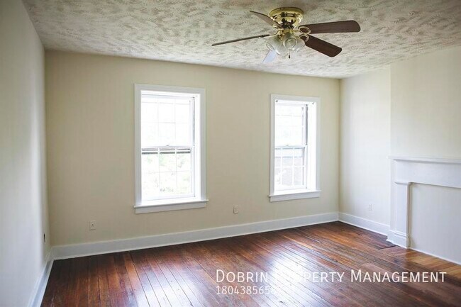 Building Photo - 508 W Clay St