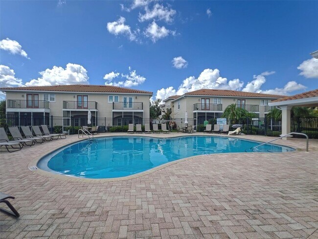 Building Photo - 270 Valencia Cir