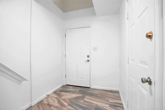 Building Photo - 3902 Cotton Tree Ln