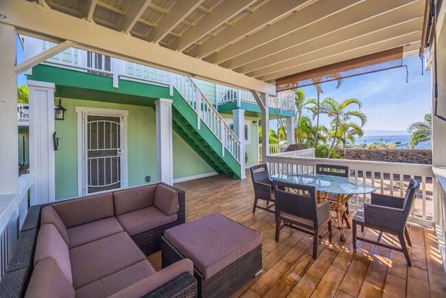 Building Photo - 1276 S Nahale Pl