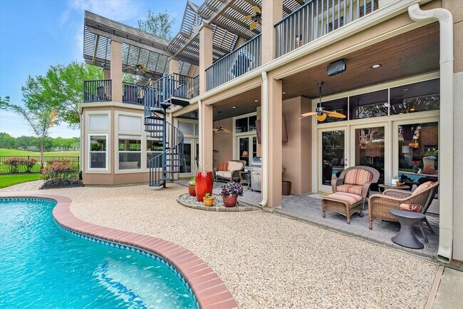 Building Photo - 3806 Canyon Bluff Ct