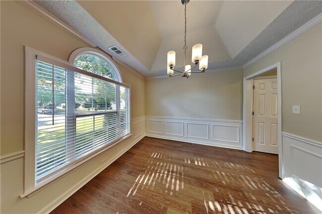 Building Photo - 3165 Bellestone Ct