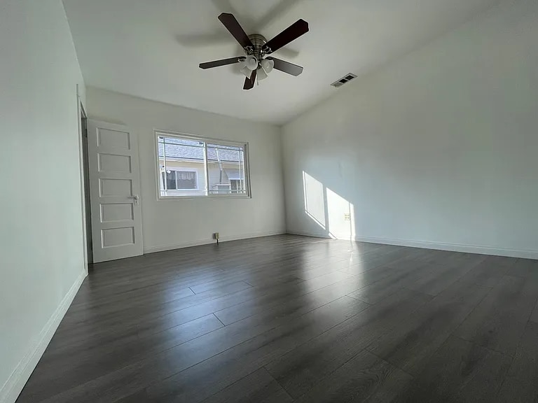 Building Photo - 3831 Drysdale Ave