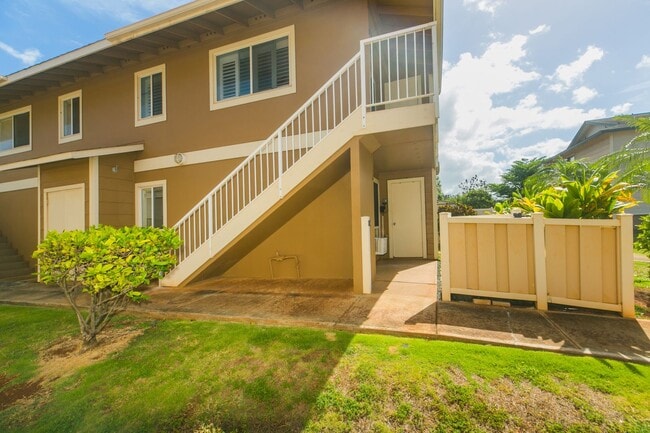 Building Photo - Suncrest in Ewa Gentry: 1-bed, 1-bath, 2-parking - PET Friendly !