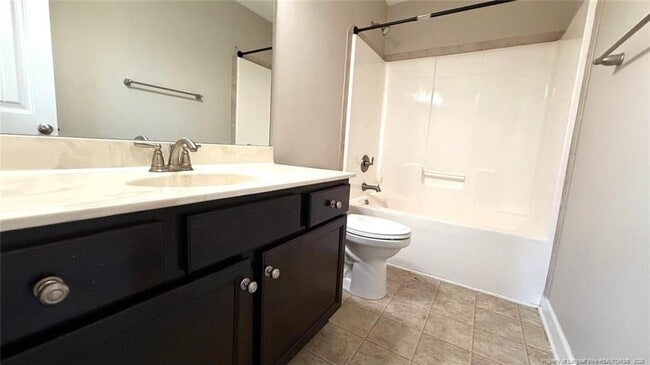 Building Photo - 5337 Nessee St