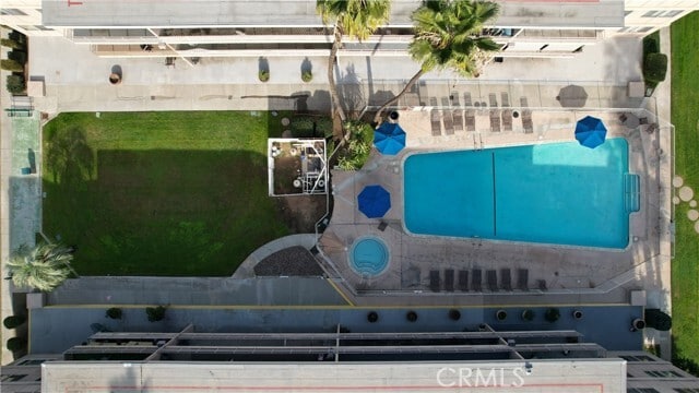 Building Photo - 6979 Palm Ct