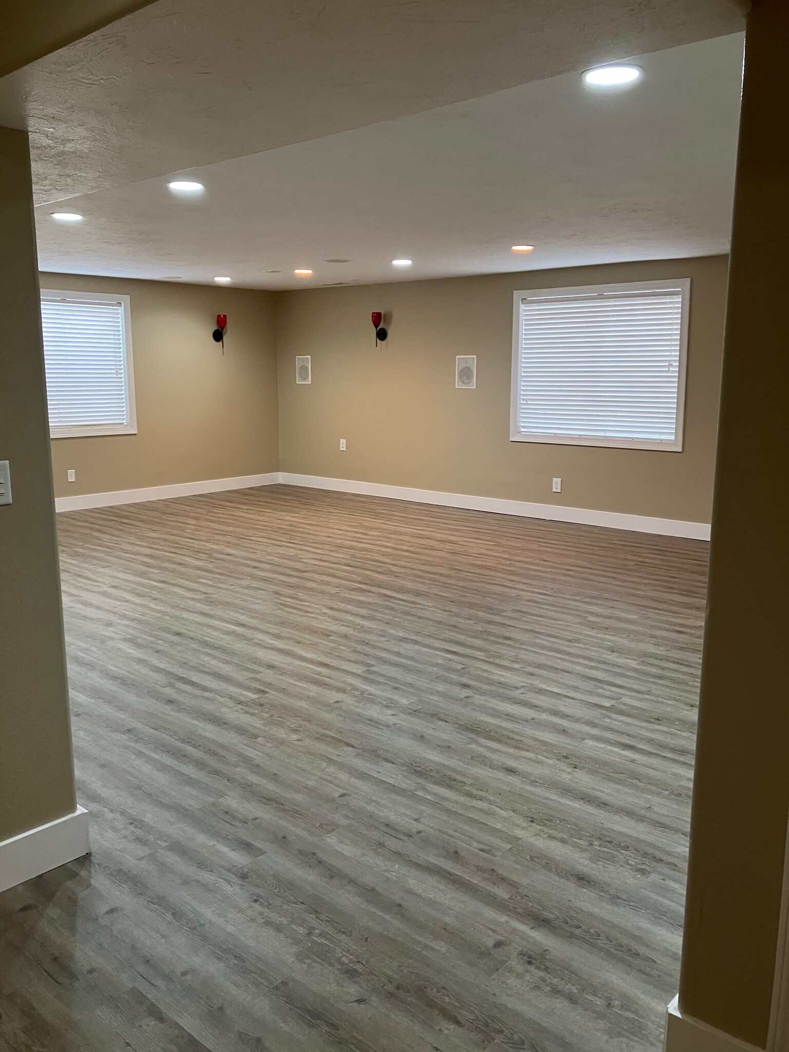 Basement living area - 4118 E 82 N