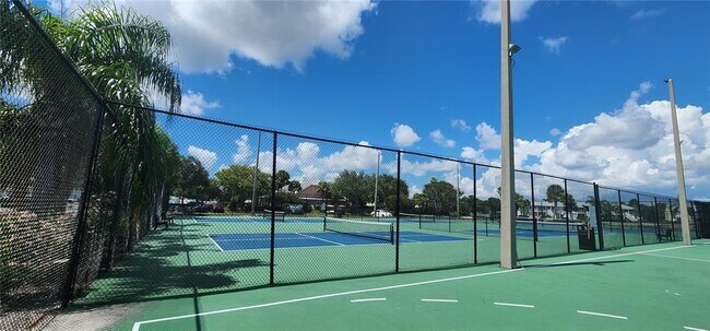 Building Photo - 5215 Coquina Key Dr SE