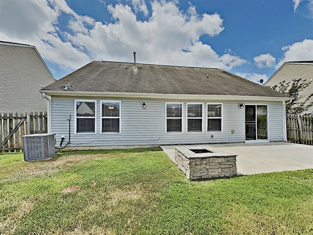 Building Photo - 8723 Chalkstone Road