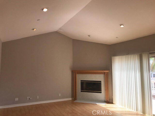 Building Photo - 1007 Lilienthal Ln