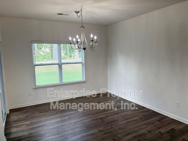 Building Photo - 30 Misty Birch Ln