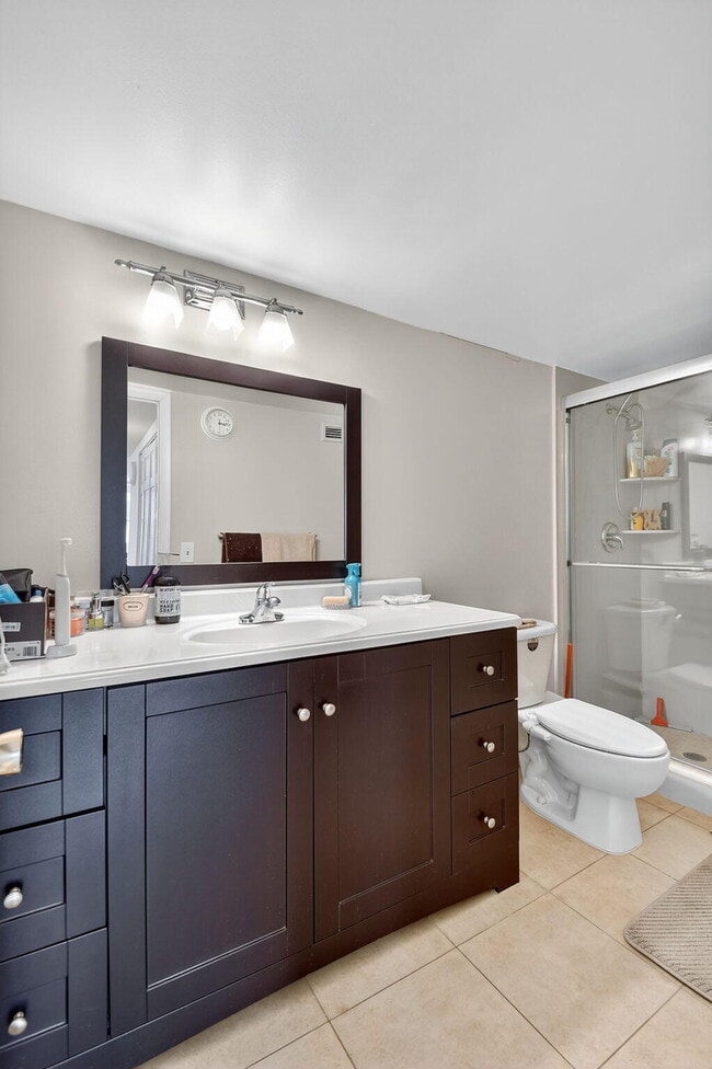 Building Photo - 3450 S Ocean Blvd