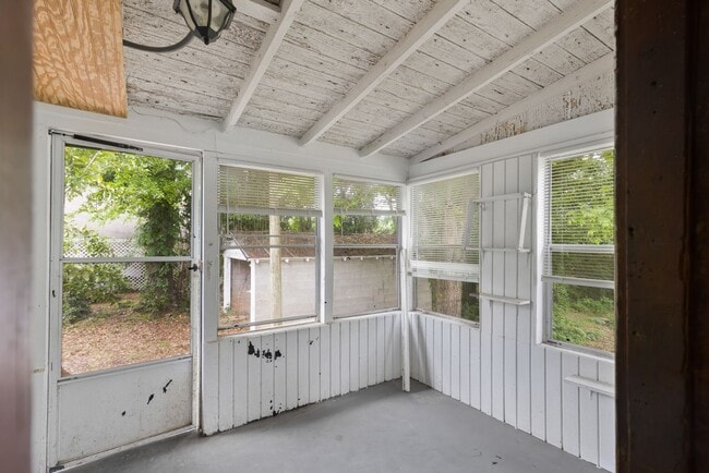 Building Photo - Freshly Updated 3BR Home in Opelika – Clean, Bright, Move-In Ready