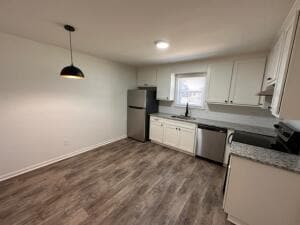 Building Photo - 255 S Hicks St