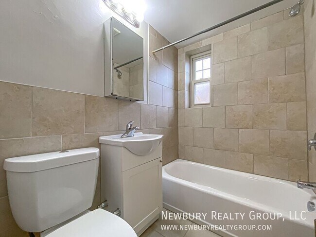 Building Photo - 104 W Steuben St