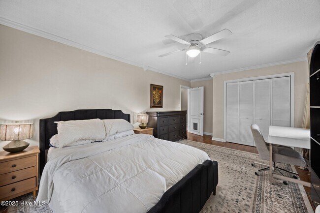 Building Photo - 206 Brentwood Ct