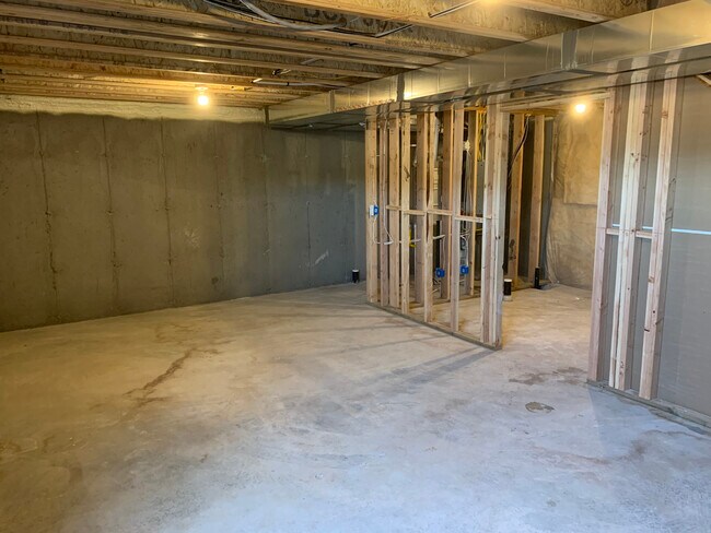 Building Photo - Rodrigues - Hendry Ln