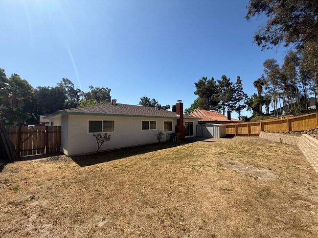 Building Photo - 3B/2BA Home in Rancho Peñasquitos Availabl...