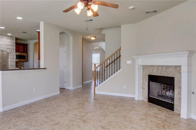 Building Photo - 703 Wood Mesa Ct