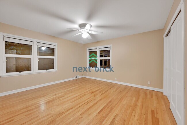 Building Photo - Stunning Bellevue Home for Rent