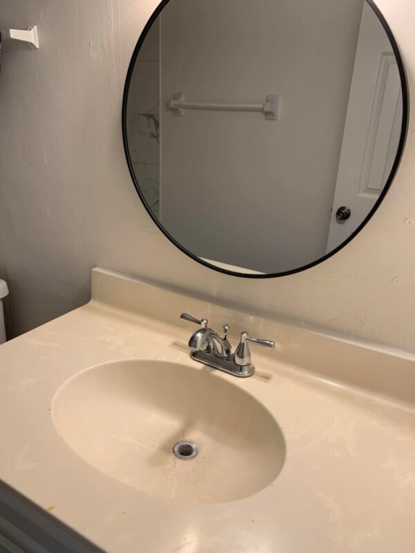 Building Photo - 1625 Espanola Ave