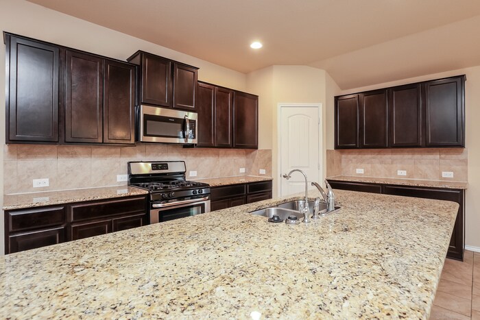 Building Photo - 11414 Tiger Woods