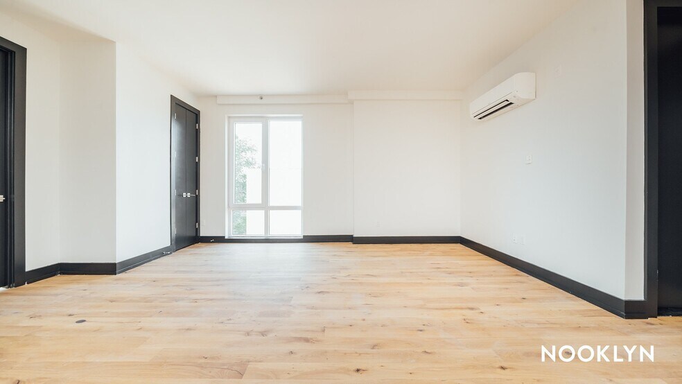 Building Photo - 1270 New York Ave