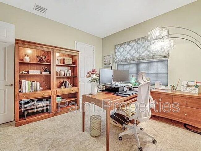 Building Photo - 9773 Bowline Dr