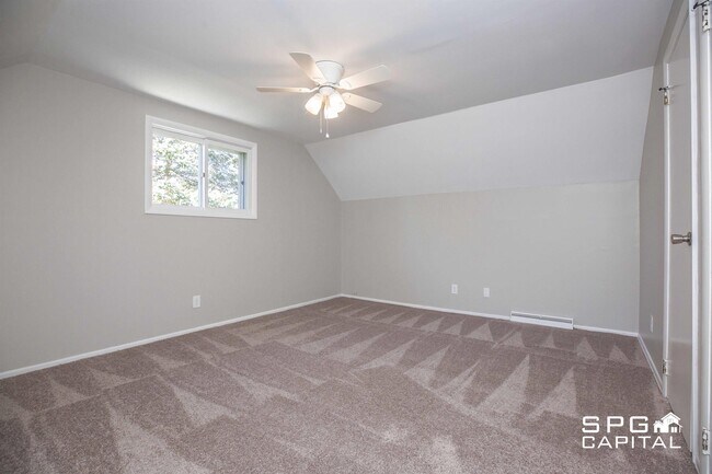 Building Photo - 15 Pemberton Dr