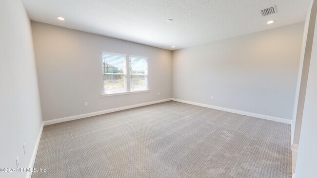 Building Photo - 90 Oak Knoll Ct