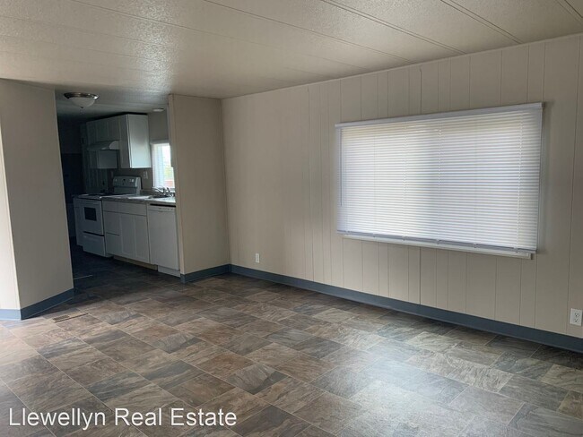 Building Photo - 2 br, 2 bath House - 24307 24th Ave S